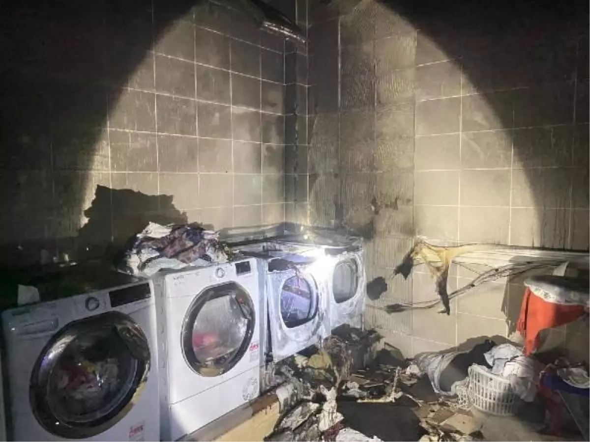 Sarıyer\'deki Huzurevinde Çamaşırhane Yangını