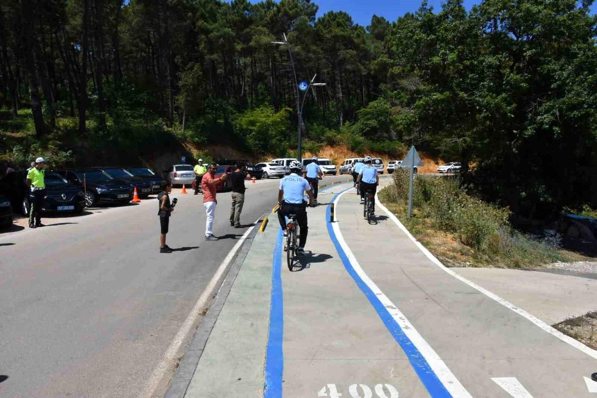Sinop\'ta Bisikletli Polis Timleri Göreve Başladı