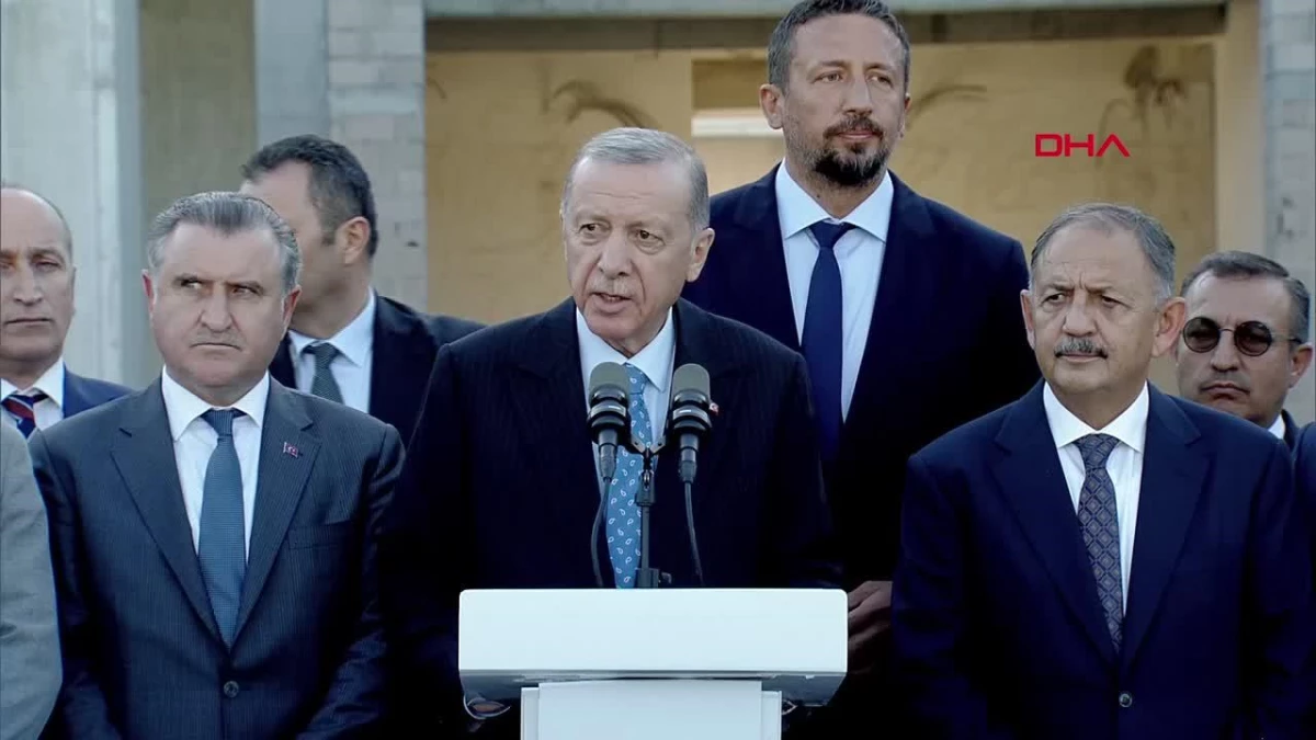 SPOR Cumhurbaşkanı Recep Tayyip Erdoğan, yapımı devam eden Abdi İpekçi Spor Salonu\'nda açıklamalarda bulundu