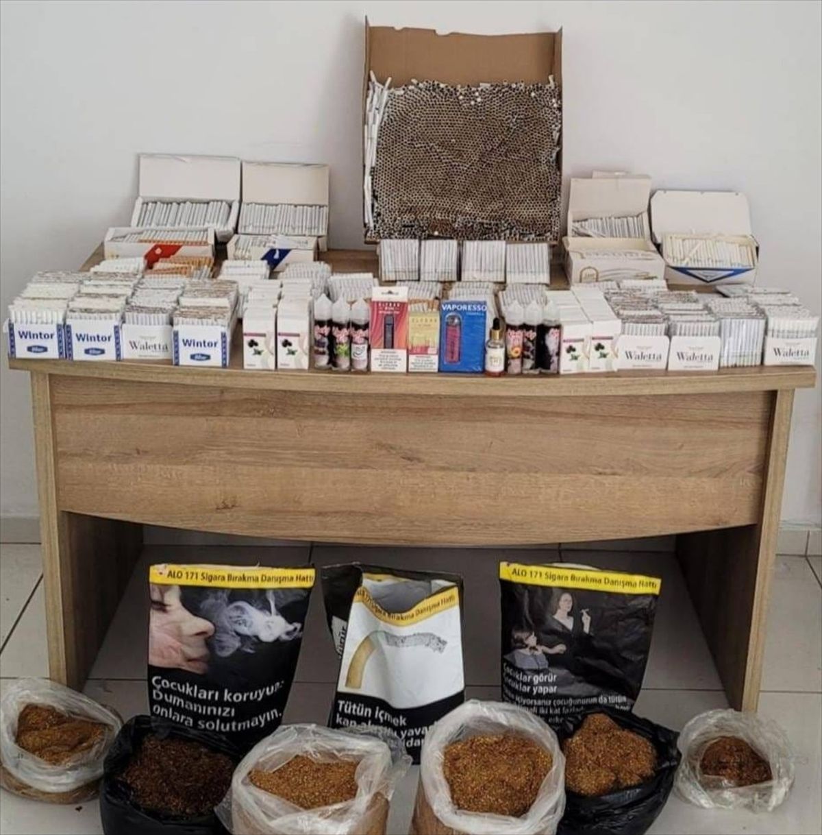 Çerkezköy\'de 15 Bin 800 Makaron Ele Geçirildi