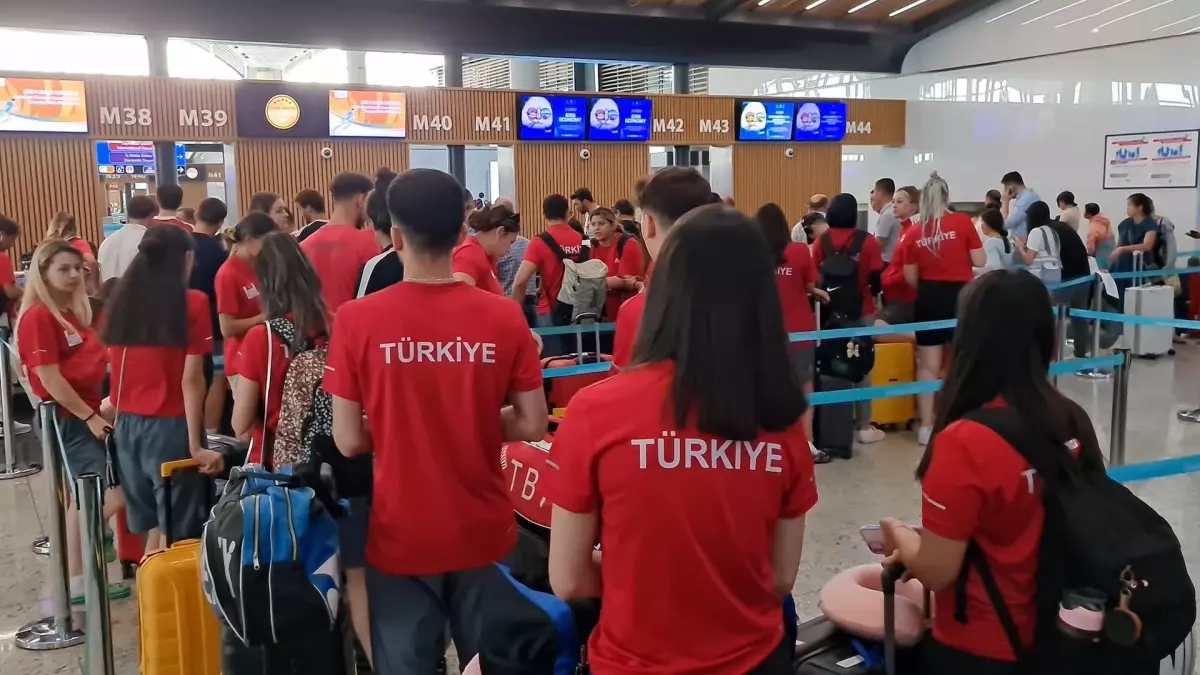 Türk Sporcular Çin Üniversite Oyunları için Yola Çıktı