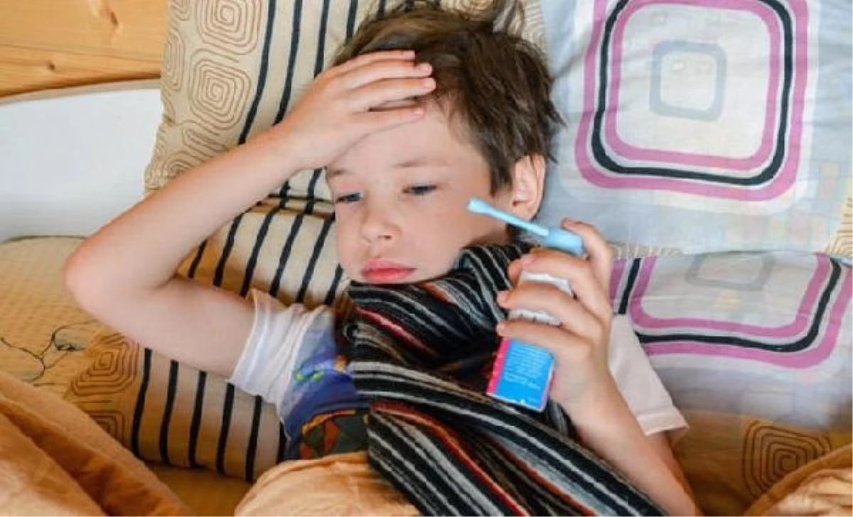 "Yetersiz sıvı alımı çocuklarda yaz hastalıklarını tetikleyebilir"