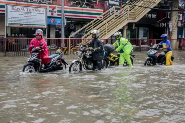 Doksuri Tayfunu'nun Vurduğu Filipinler'de 13 Kişi Hayatını Kaybetti