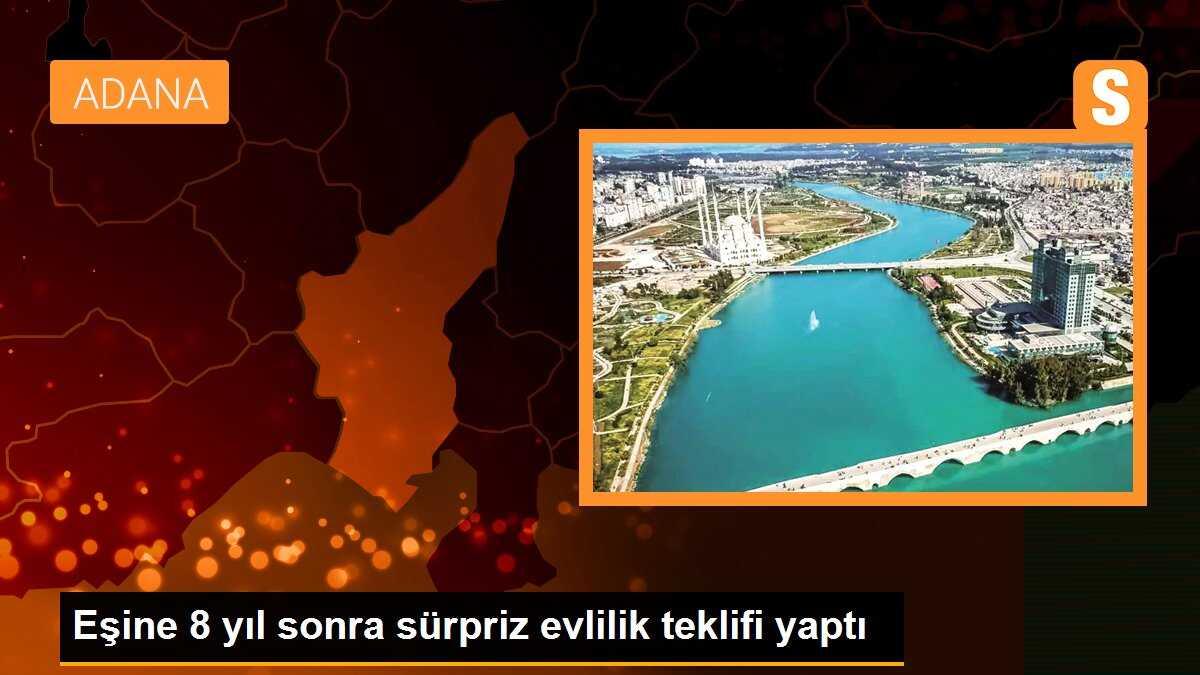 Eşine 8 yıl sonra sürpriz evlilik teklifi yaptı