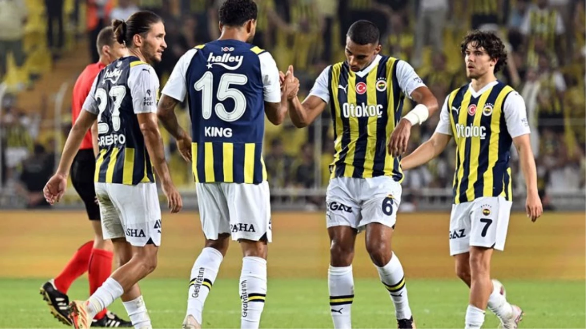 Fenerbahçe\'nin yeni sezondaki forması yıldızsız olacak