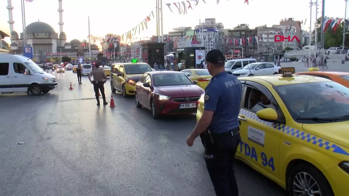 İstanbul\'da \'Huzur İstanbul Uygulaması\'nda kask takmayan motosiklet sürücülerine ceza