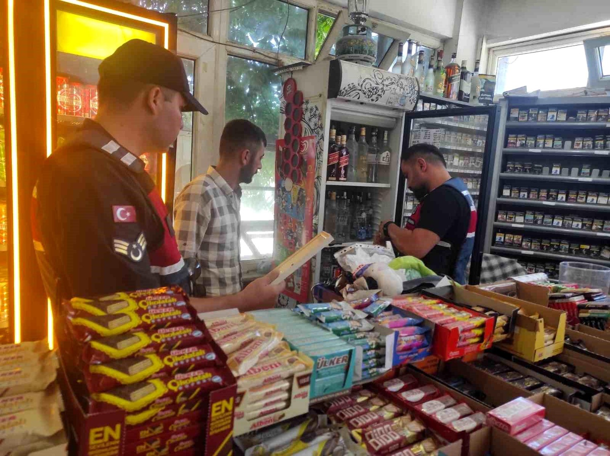 Eskişehir\'de Jandarma Tarafından Kaçak Alkol Operasyonu Düzenlendi