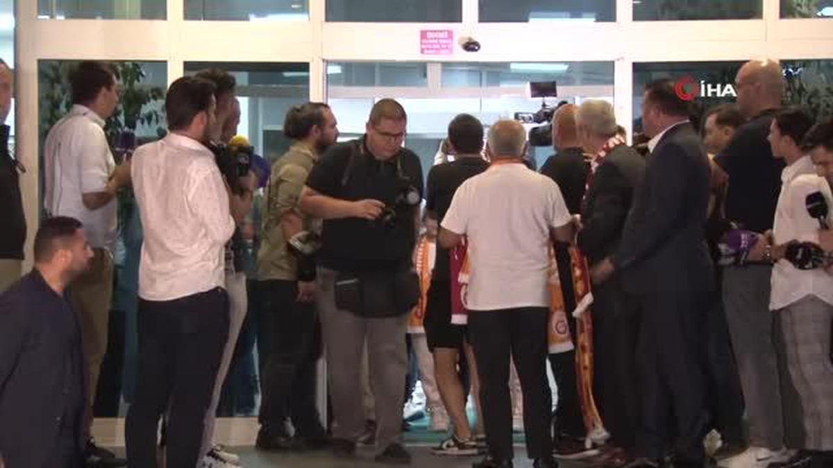 Mauro Icardi, İstanbul\'a geldi
