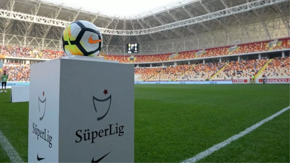 Süper Lig\'in en pahalı 10 oyuncusundan 7\'si Galatasaraylı! Bakın listede kimler var