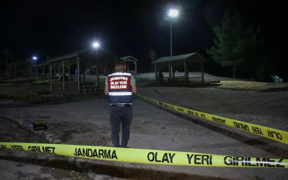 Uşak'ta Mesire Alanında Silahlı Kavga: Bir Kişi Yaralandı