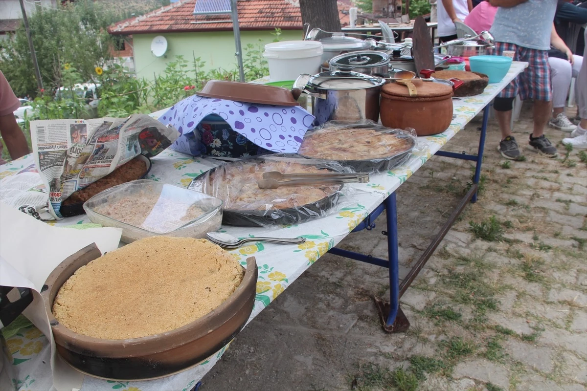 Amasya\'nın Taşova ilçesinde Gürcü gelenek ve göreneklerinin tanıtıldığı etkinlik düzenlendi