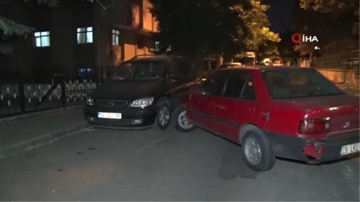 Ankara\'da park halindeki araca çarpan sürücü olay yerinden kaçtı
