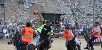 Eşek Üzerinde Oynanan 'Yörük Futbolu' Kumluca'da Büyük İlgi Topladı