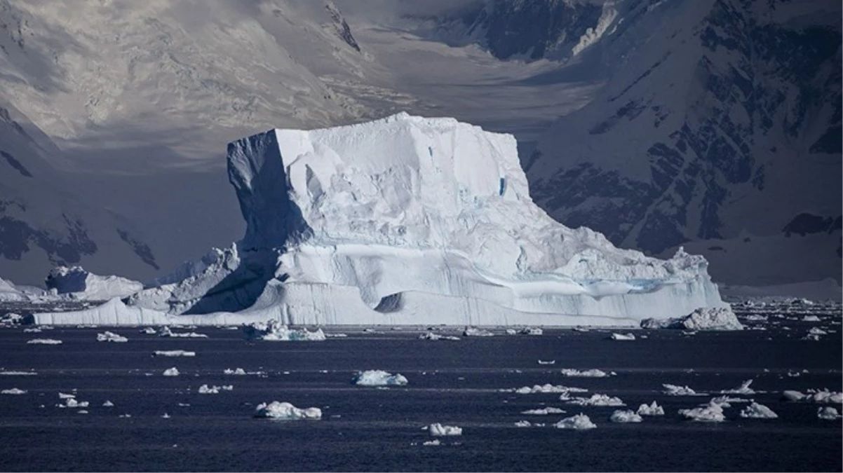 Antarktika\'daki deniz buzu seviyesi rekor seviyede eridi