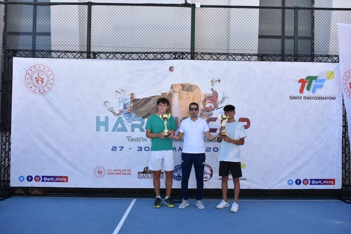 Elazığ\'da Harput Kupası Tenis Turnuvası Sonuçlandı