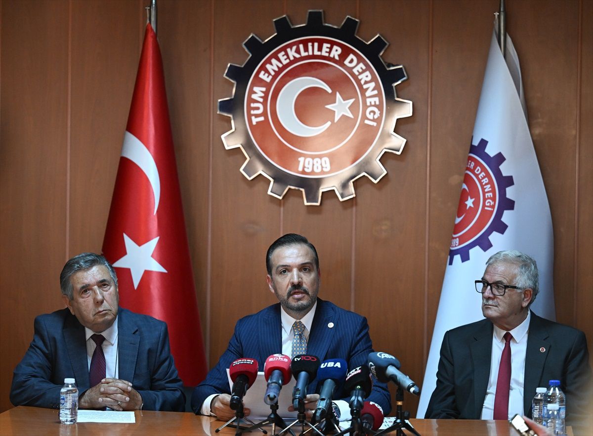 İYİ Parti Sözcüsü: Nebi Hatipoğlu\'nun görüşü partimizi temsil etmemektedir