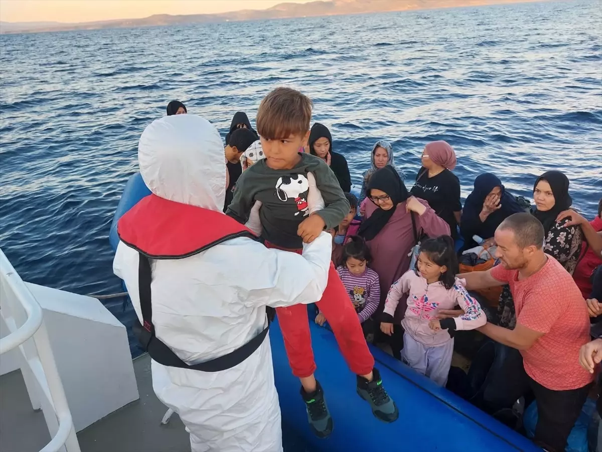 Yunanistan unsurları tarafından Türk kara sularına itilen 41 düzensiz göçmen kurtarıldı