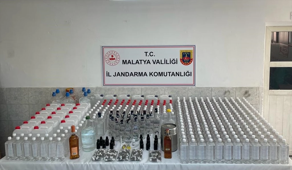Malatya\'da 230 litre kaçak içki ele geçirildi, 3 şüpheli hakkında yasal işlem yapıldı