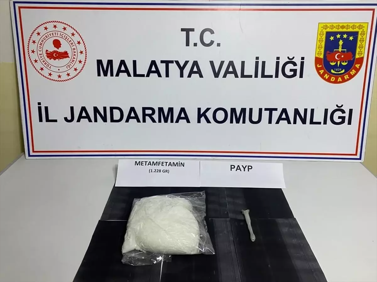Malatya\'da uyuşturucu operasyonunda 3 şüpheli tutuklandı