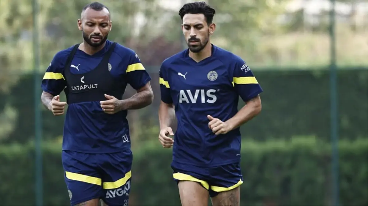 Fenerbahçe\'de Joao Pedro\'nun yeni takımı belli oluyor