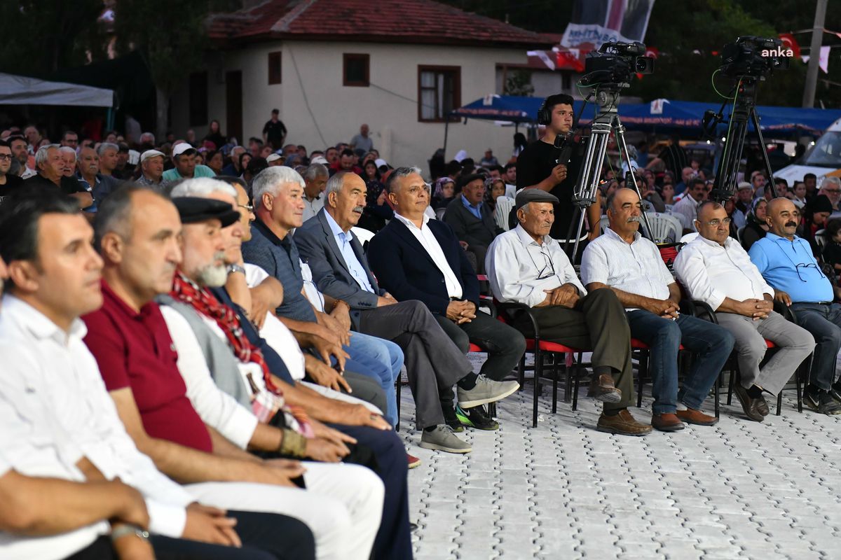 Muratpaşa Belediye Başkanı Ümit Uysal, Korkuteli Manay Gölü\'nün kurutulmasının sonuçlarını değerlendirdi