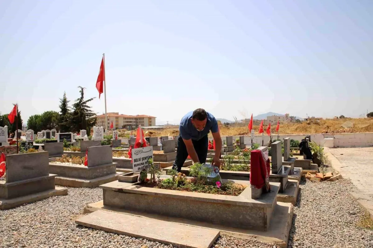 Gaziantep\'te depremde enkaz altında kalan aile