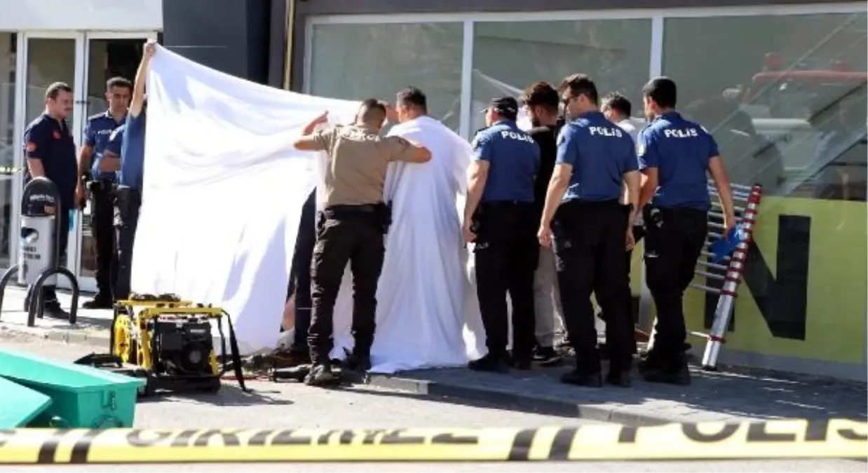 KAYSERİ\'de Şarkıcı Ayyüce Dilşat Çalışkan\'ın Ölümü Şüpheli