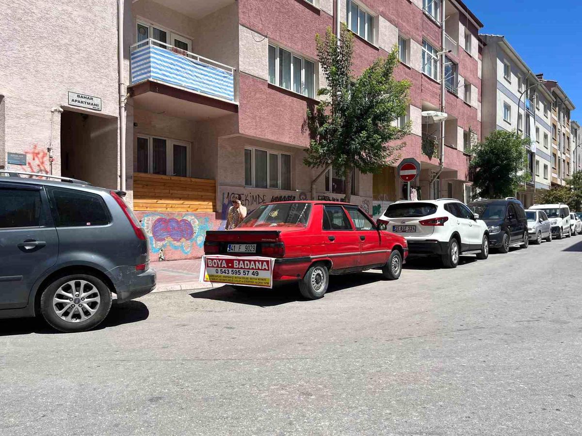 Eskişehir\'de Boya Ustasının İlginç Reklamı