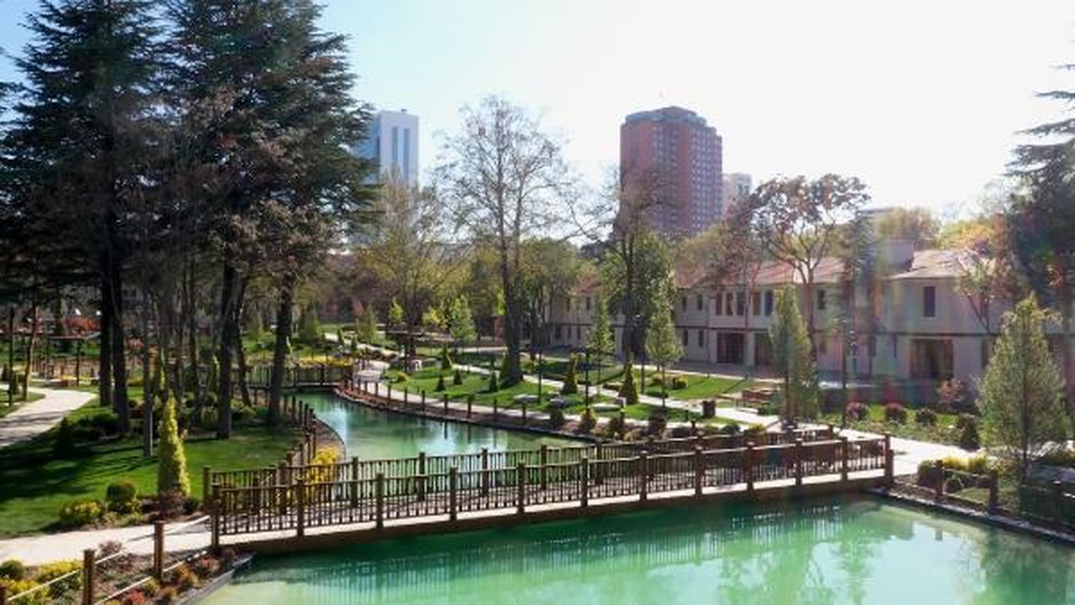Türkiye\'nin ilk toplu konut projesi Saraçoğlu Mahallesi yenilendi