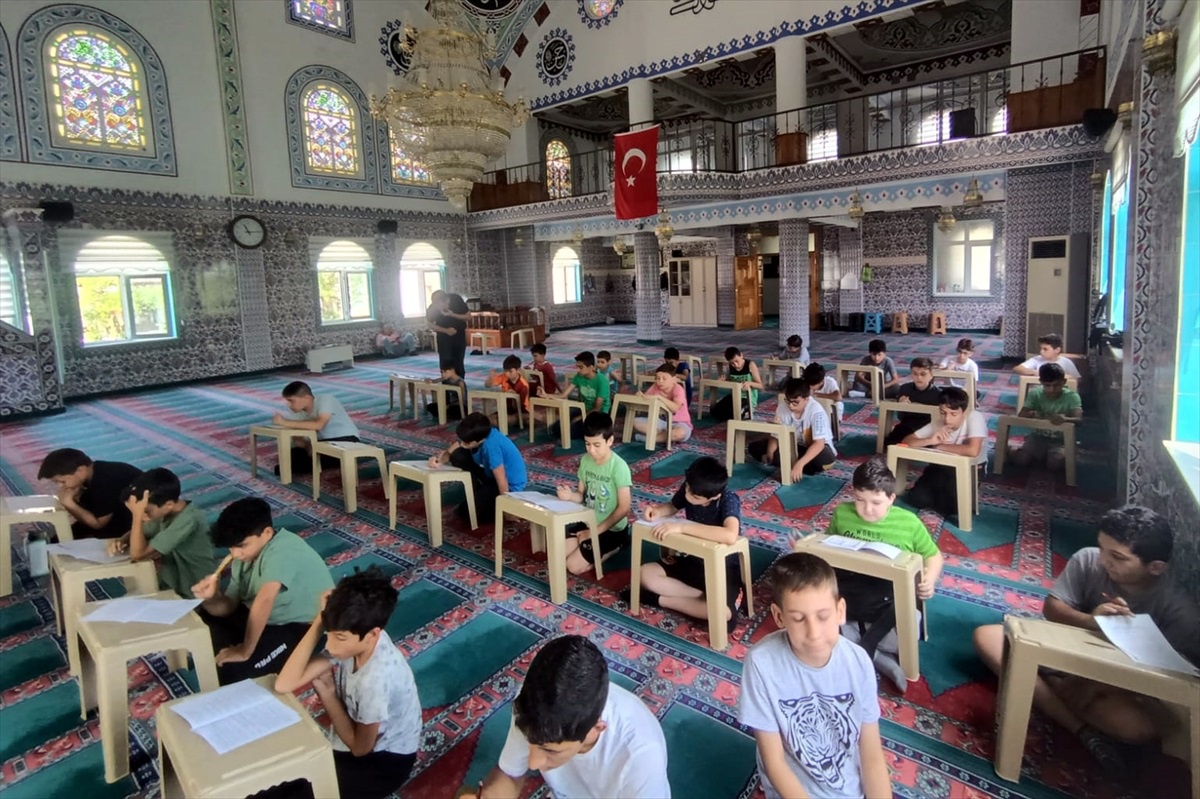 Beypazarı Müftülüğü Yaz Kur\'an Kurslarına 1500 Öğrenci Katılıyor