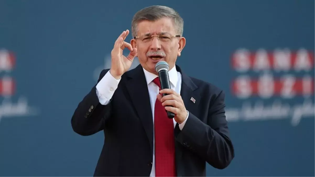 CHP Milletvekili Ali Öztunç, Davutoğlu\'nun CHP listelerinden aday olma isteğine tepki gösterdi