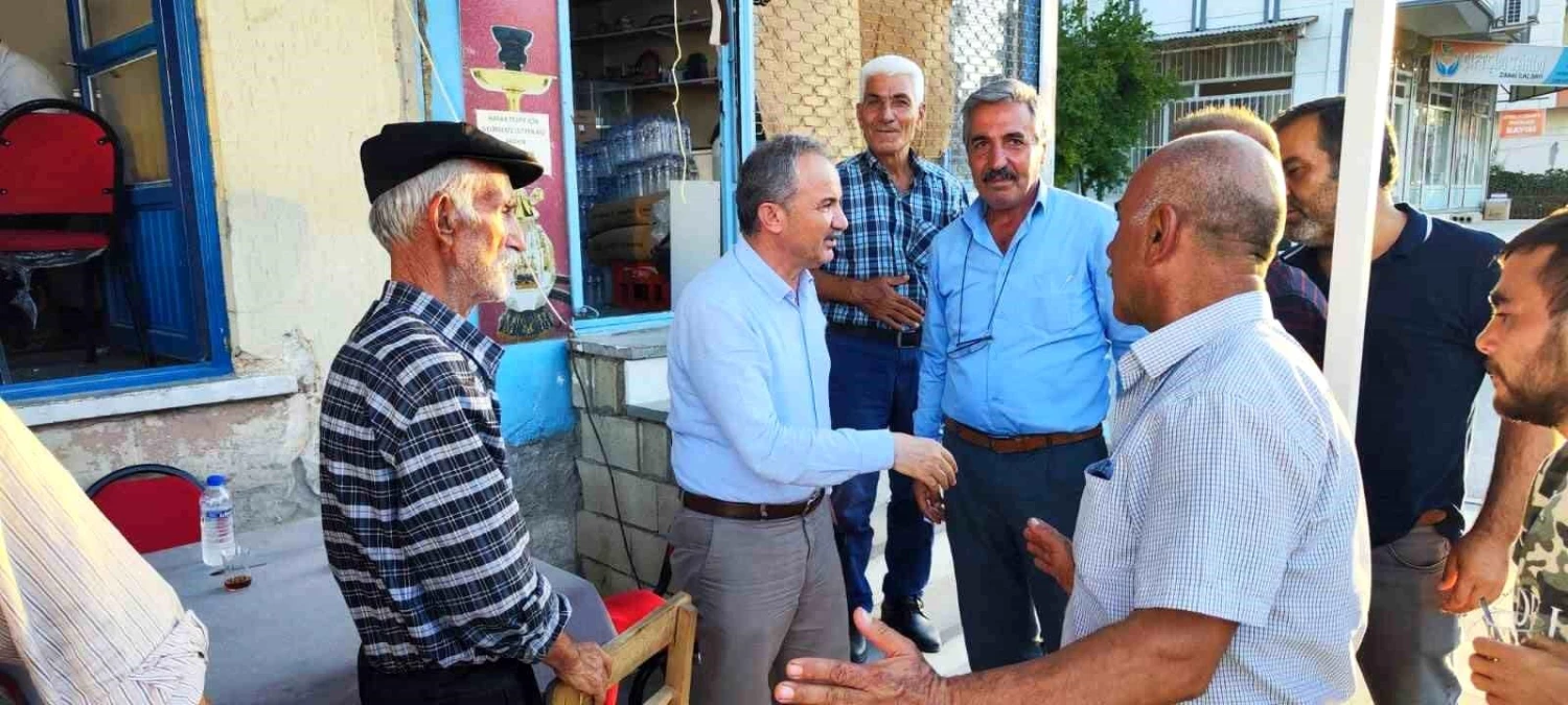 Adıyaman Belediye Başkanı Süleyman Kılınç, depremzede vatandaşların taleplerini dinledi