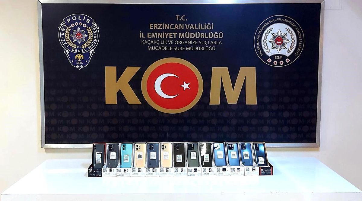 Erzincan\'da 13 adet gümrük kaçağı cep telefonu ele geçirildi