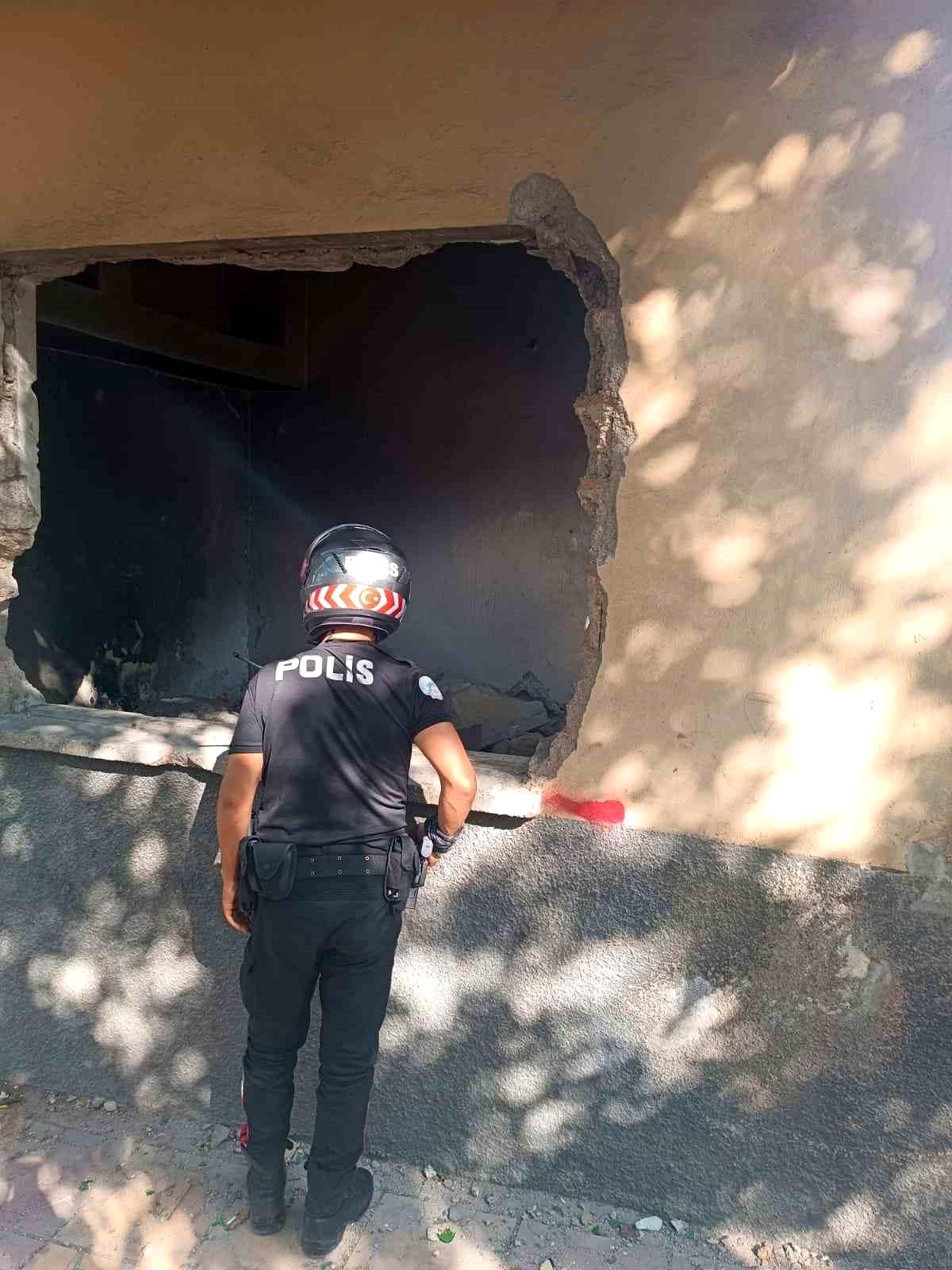 Gaziantep\'te Hasarlı ve Metruk Bina Denetimi Yapıldı
