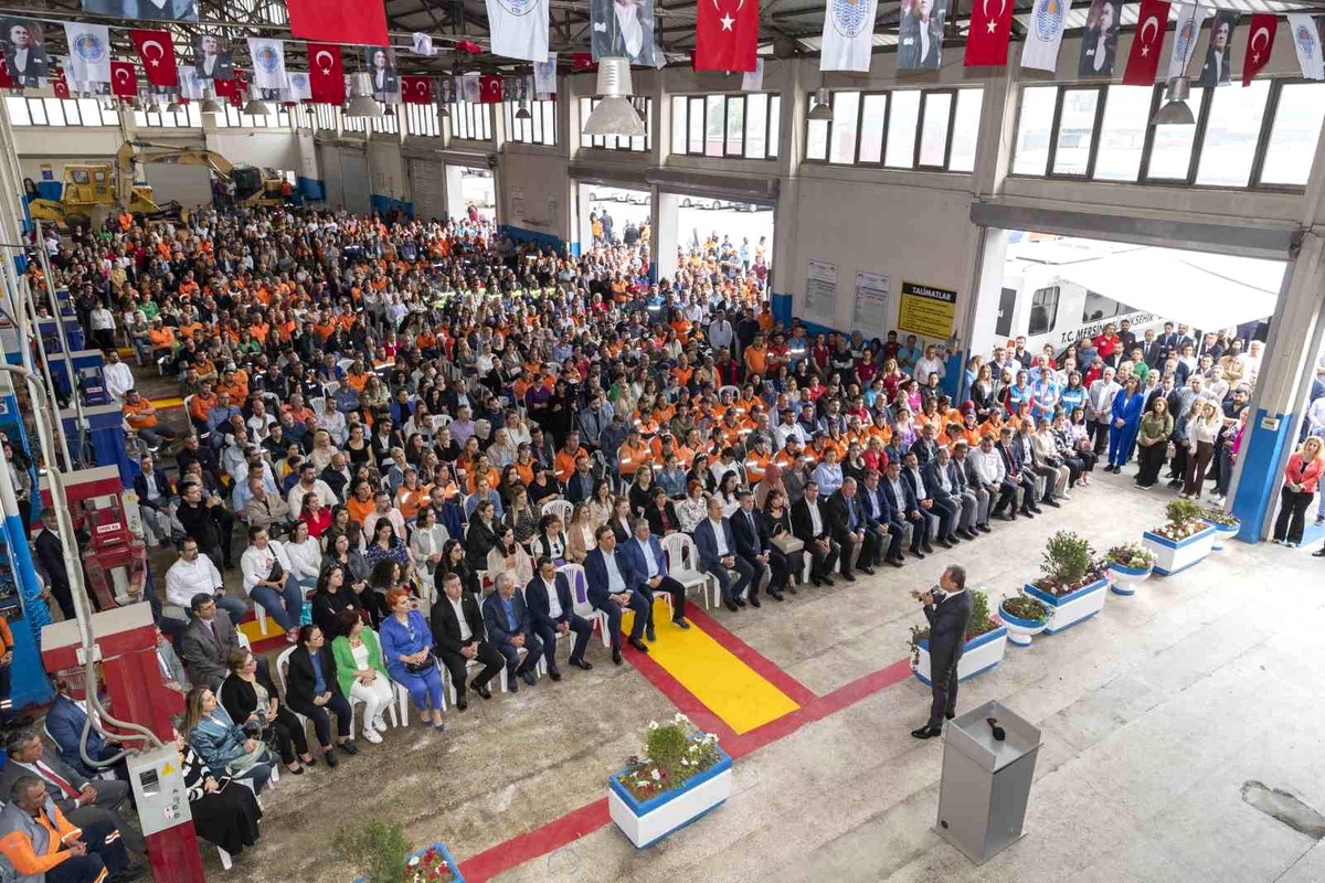 Mersin Büyükşehir Belediyesi ile DİSK Genel-İş Arasında Yapılan Toplu İş Sözleşmesiyle En Düşük İşçi Maaşı 14 Bin 686 TL Oldu
