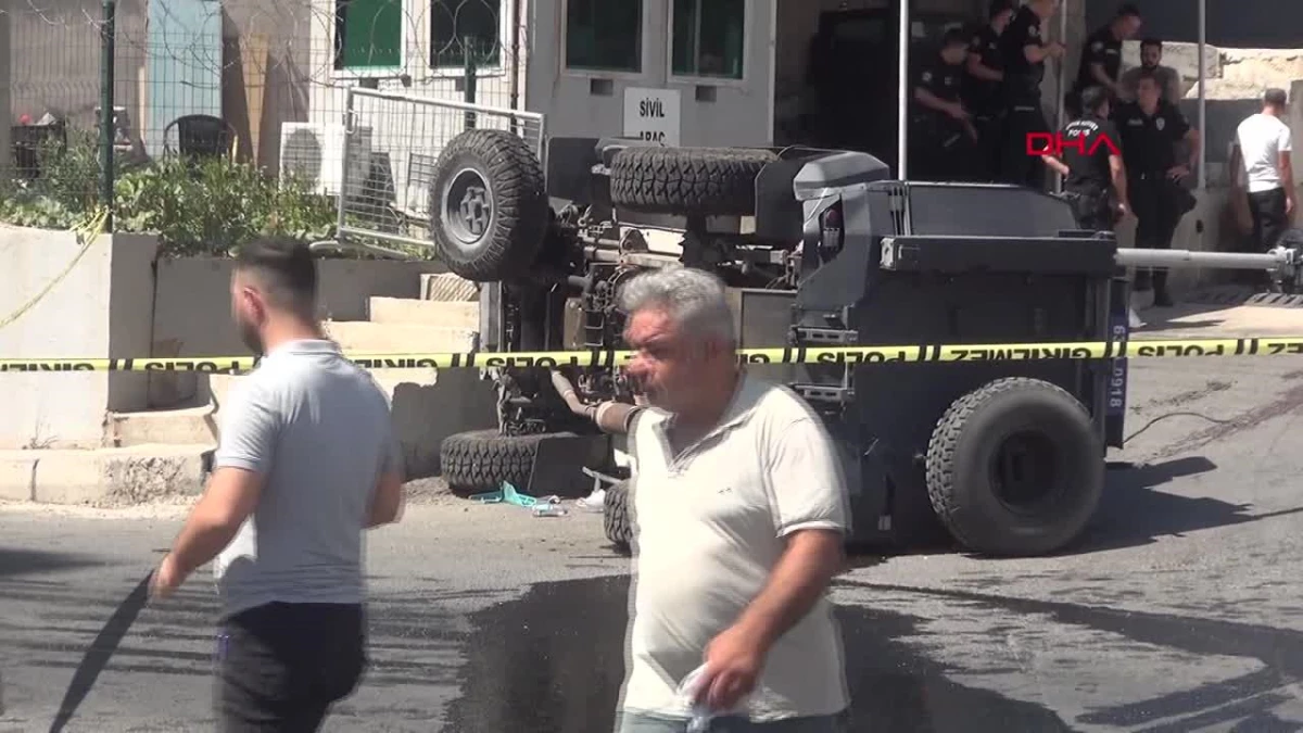 Şanlıurfa\'da Zırhlı Polis Aracı Devrildi: 1 Şehit