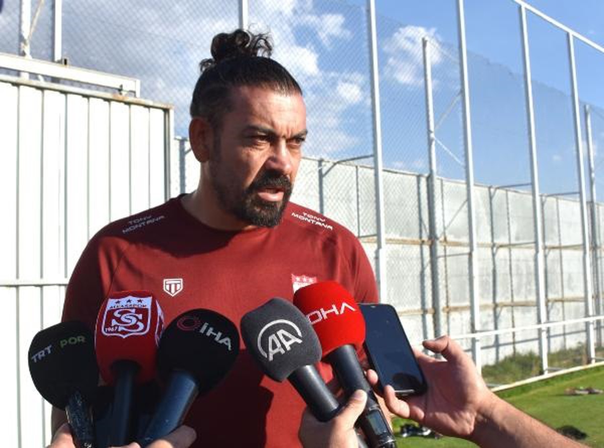 Sivasspor Teknik Direktörü Servet Çetin: Çok Verimli Bir Kamp Geçirdik