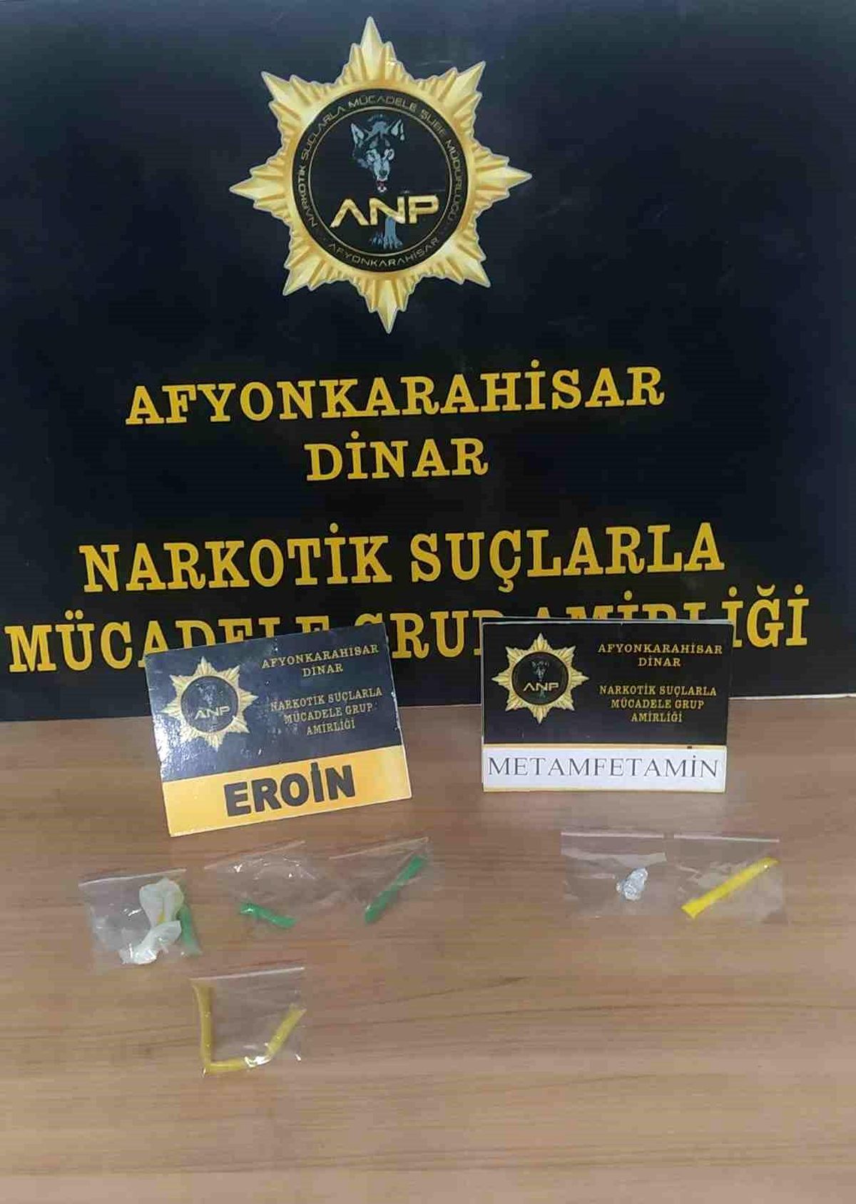 Afyonkarahisar\'da Uyuşturucu Operasyonu: 2 Kişi Tutuklandı