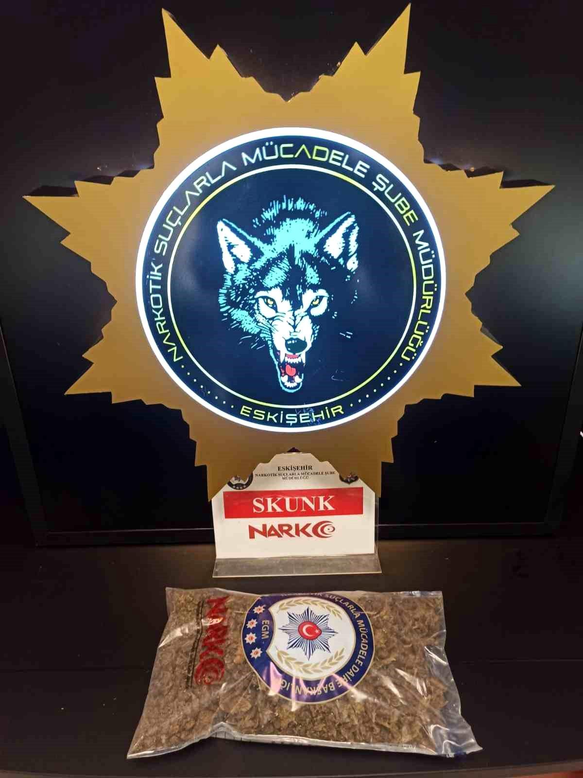 Eskişehir\'de 1 Kilogramdan Fazla Uyuşturucu Ele Geçirildi, 1 Kişi Yakalandı