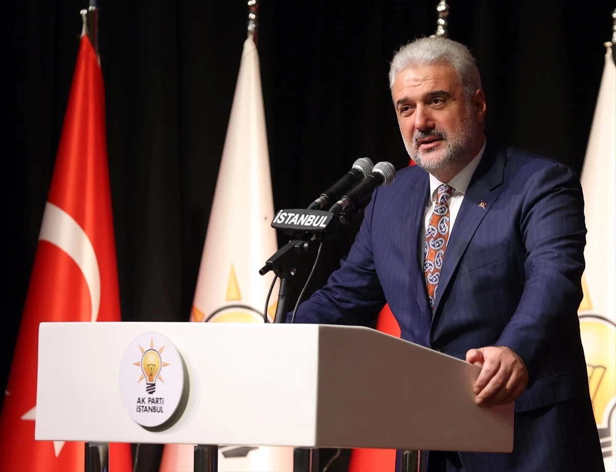 AK Parti İstanbul İl Başkanlığında "İstanbul\'un Kaybolan Yılları" toplantısı yapıldı