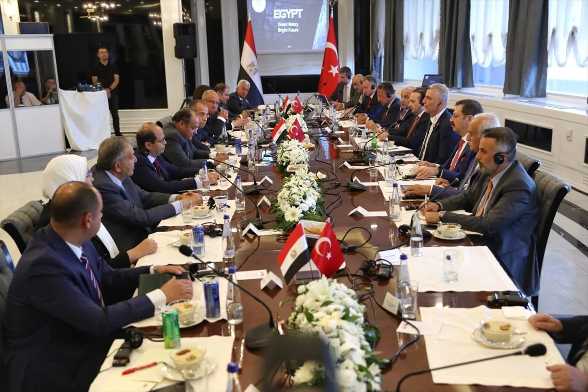 ASKON Genel Başkanı: 2022\'de Mısır ile ticaret Türkiye lehine 2 milyar dolar fazla verdi