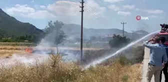 Burdur'da aynı anda iki farklı yerde arazi yangını çıktı