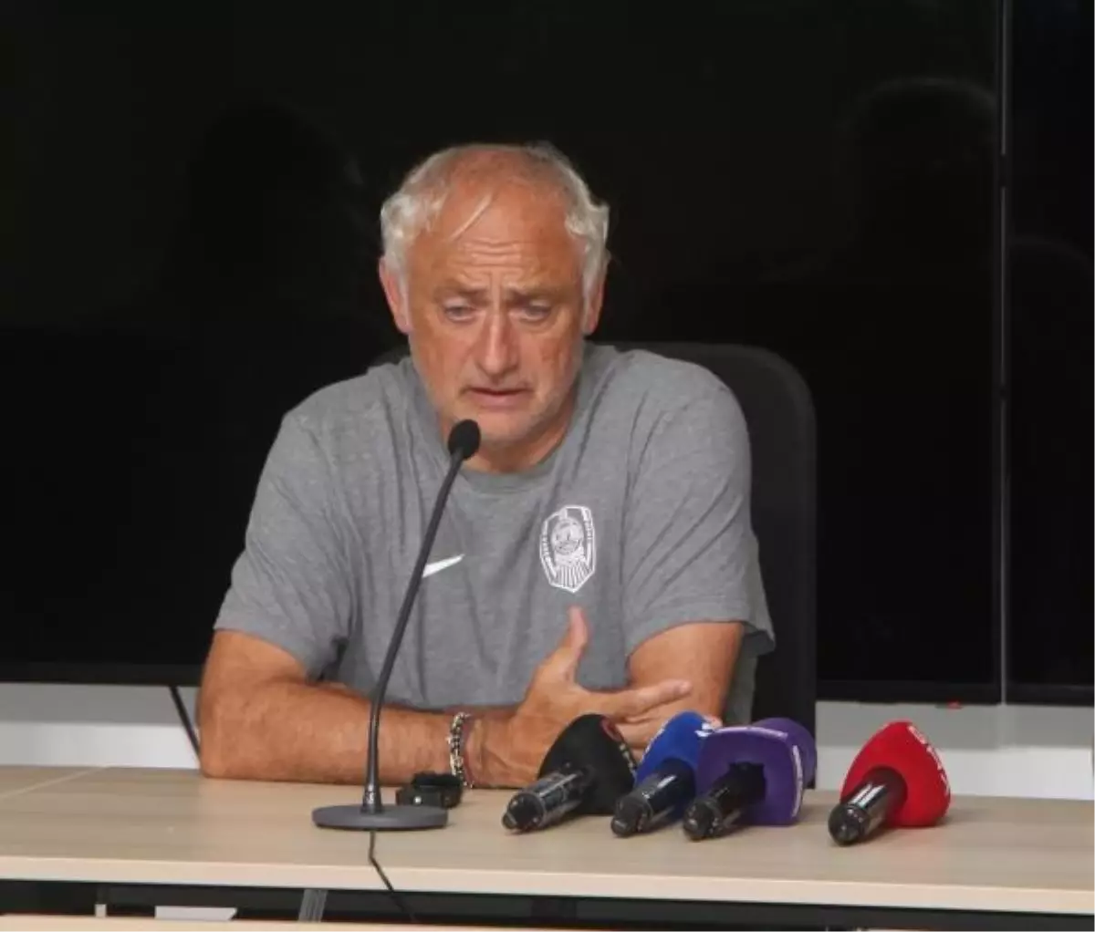 CFR Cluj Teknik Direktörü: Adana Demirspor'un gücünü biliyoruz