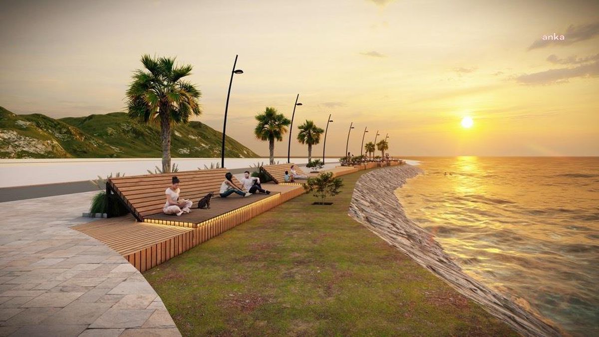 Çeşme Belediye Başkanı Çiftlikköy Sahili\'ni Yenilemek İçin Kolları Sıvadı
