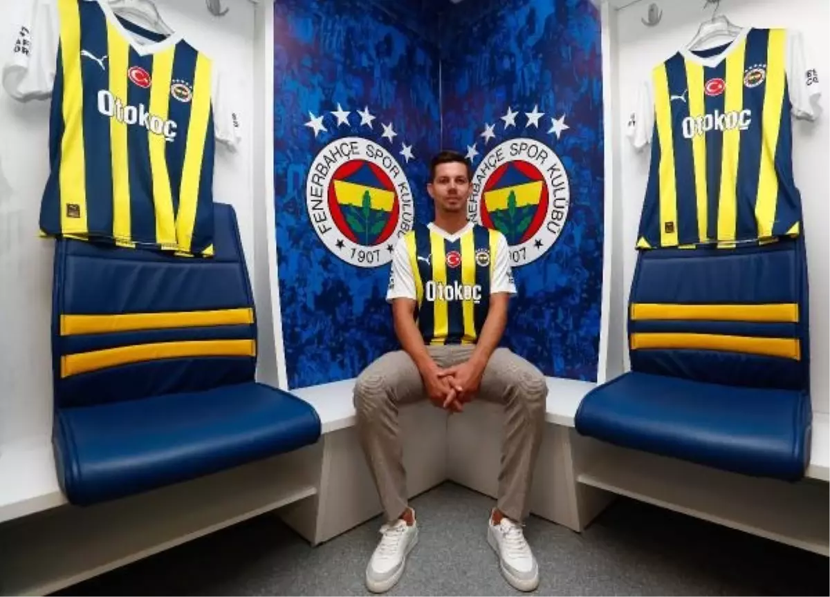 Fenerbahçe, Miha Zajc ile 3 yıllık sözleşme imzaladı