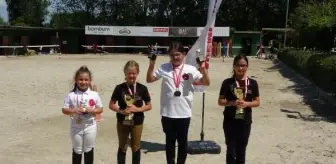 Türkiye Binicilik Federasyonu Pony Ligi'nde genç biniciler başarıya ulaştı