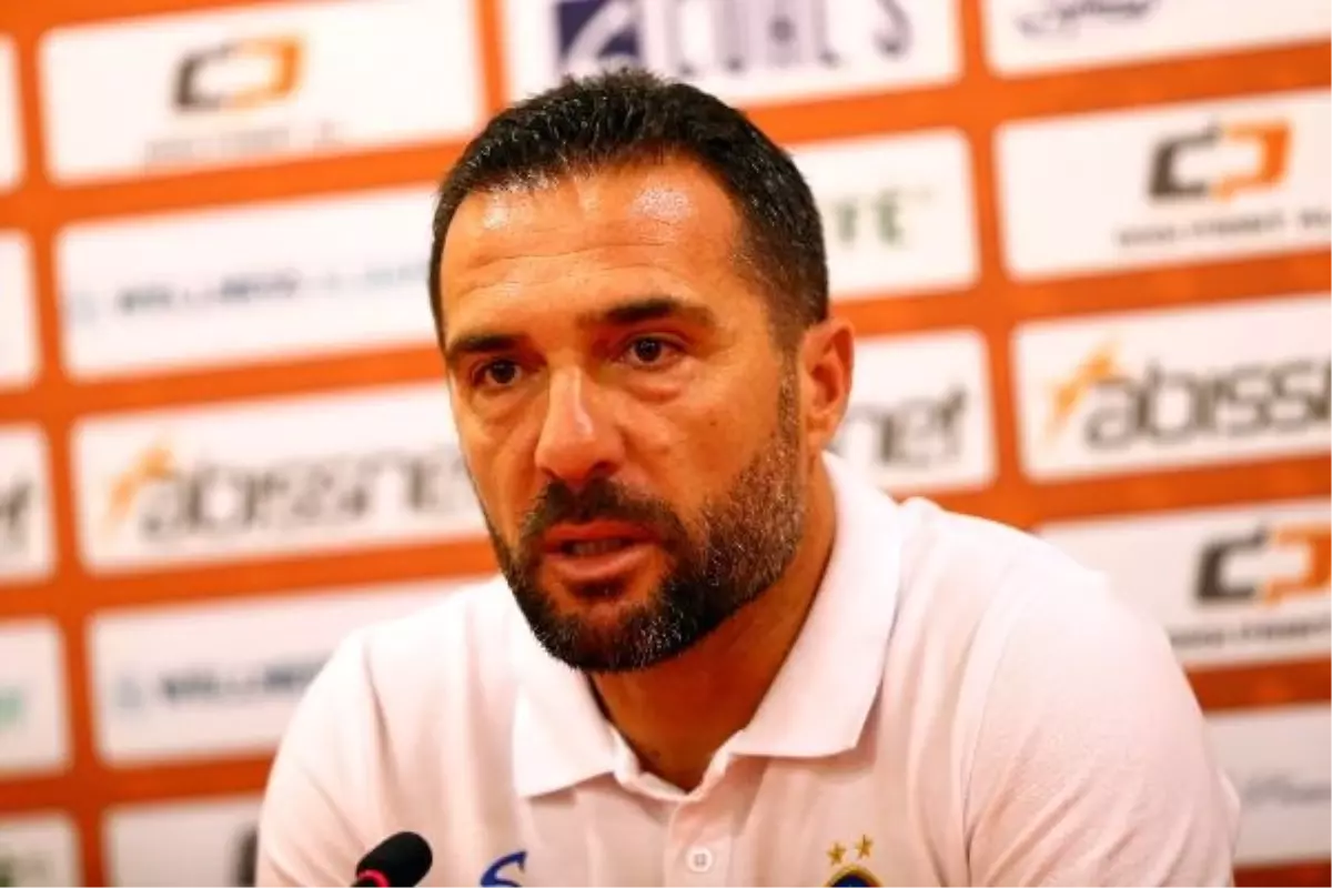 KF Tirana Teknik Direktörü: Beşiktaş ile oynamak zor