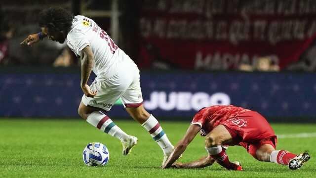 Marcelo, Luciano Sanchez'in bacağını kırdıktan sonra ağlayarak sahayı terk etti