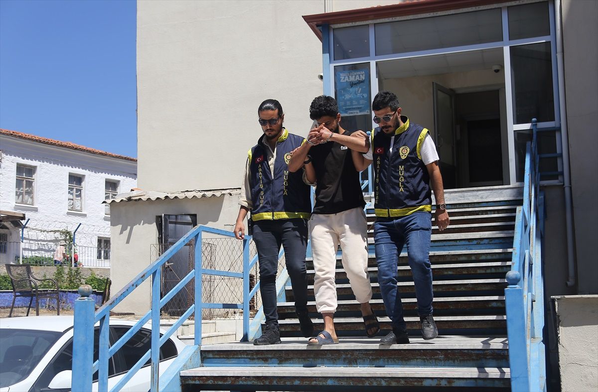 Muğla\'da Orman Yangını Çıkaran Şüpheli Adliyeye Sevk Edildi
