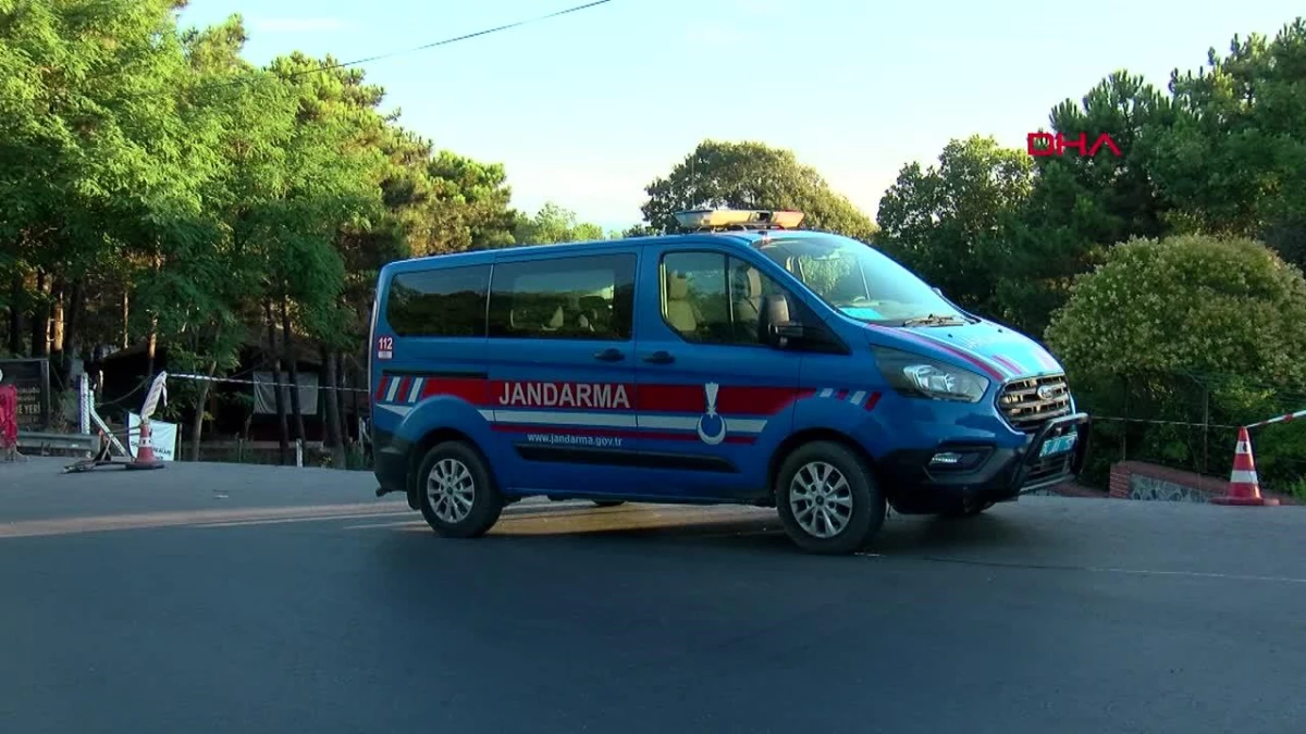 Şile Sofular Köyü\'nde Denizde Bulunan Top Mermileri İmha Edildi